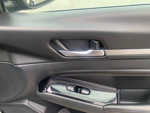 Used 2021 Nissan Altima 2.5 SV w/ SV Premium Package image 25