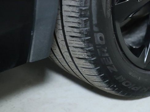 Used 2024 Volkswagen Tiguan SE R-Line AWD/4WD image 38