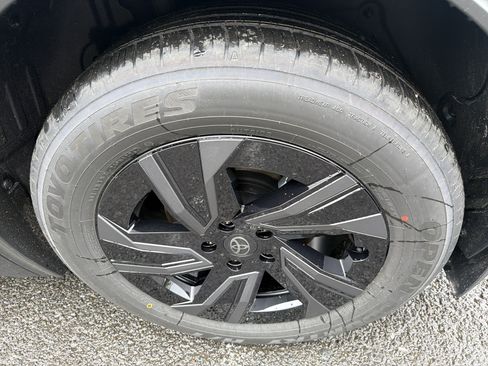 New 2026 Toyota C-HR AWD/4WD image 7
