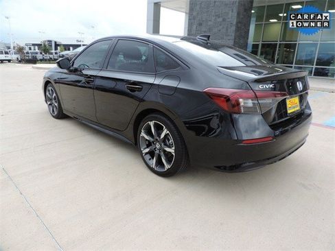 Used 2025 Honda Civic Sport Touring image 7