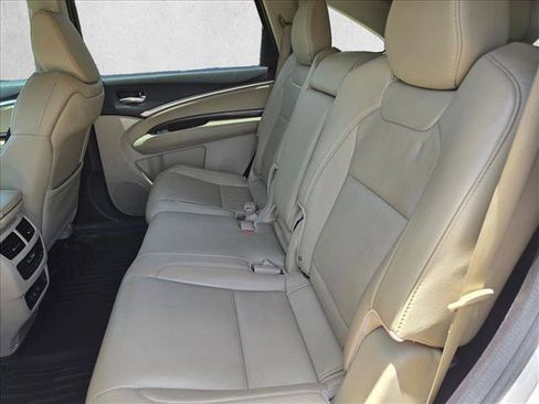 Used 2020 Acura MDX FWD image 19