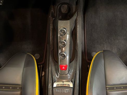 Used 2018 Ferrari 488 GTB image 29