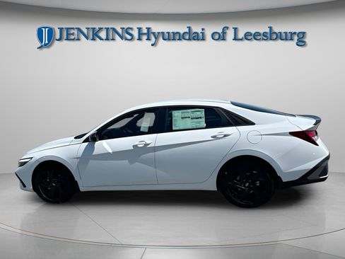 New 2026 Hyundai Elantra Sport image 10