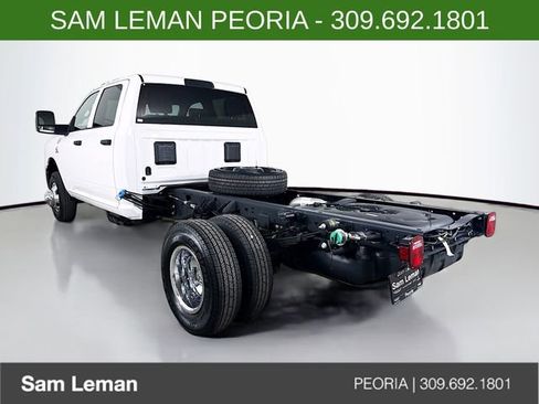 New 2026 RAM 3500 Tradesman w/ Chrome Appearance Group A AWD/4WD image 5