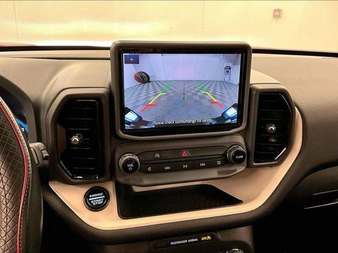 Used 2023 Ford Bronco Sport Heritage w/ Heritage Convenience Package AWD/4WD image 31
