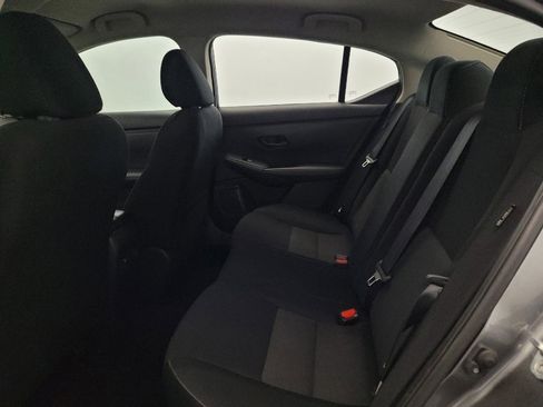 Used 2024 Nissan Sentra SV FWD image 18