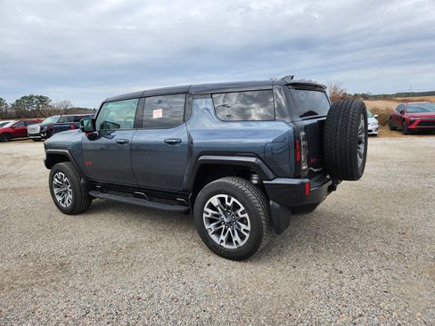 Used 2025 GMC Hummer EV 3X w/ LPO, Sport Package image 8