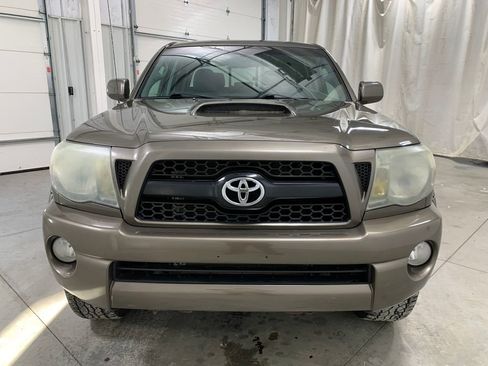 Used 2011 Toyota Tacoma 4x4 Double Cab image 25