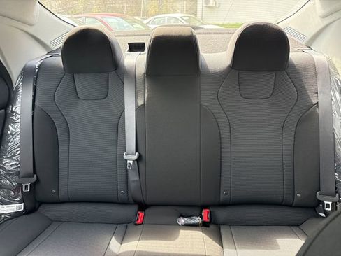 New 2026 Hyundai Elantra SE FWD image 23