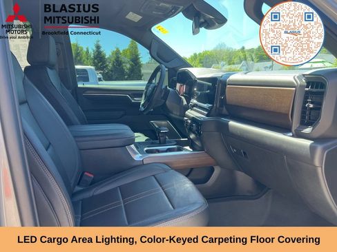 Used 2023 Chevrolet Silverado 1500 High Country w/ LPO, Dark Essentials Package AWD/4WD image 32