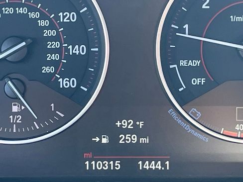 Used 2017 BMW 230i Convertible image 13