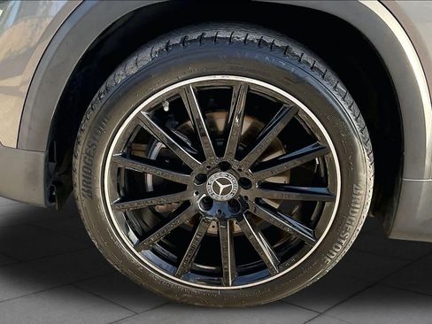 Used 2020 Mercedes-Benz GLB 250 image 11