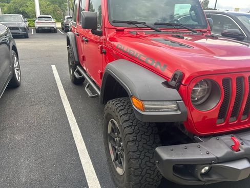 Used 2018 Jeep Wrangler Unlimited Rubicon AWD/4WD image 3
