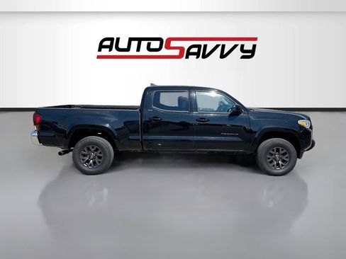 Used 2023 Toyota Tacoma SR5 w/ Black Out Package (TMS) RWD image 8