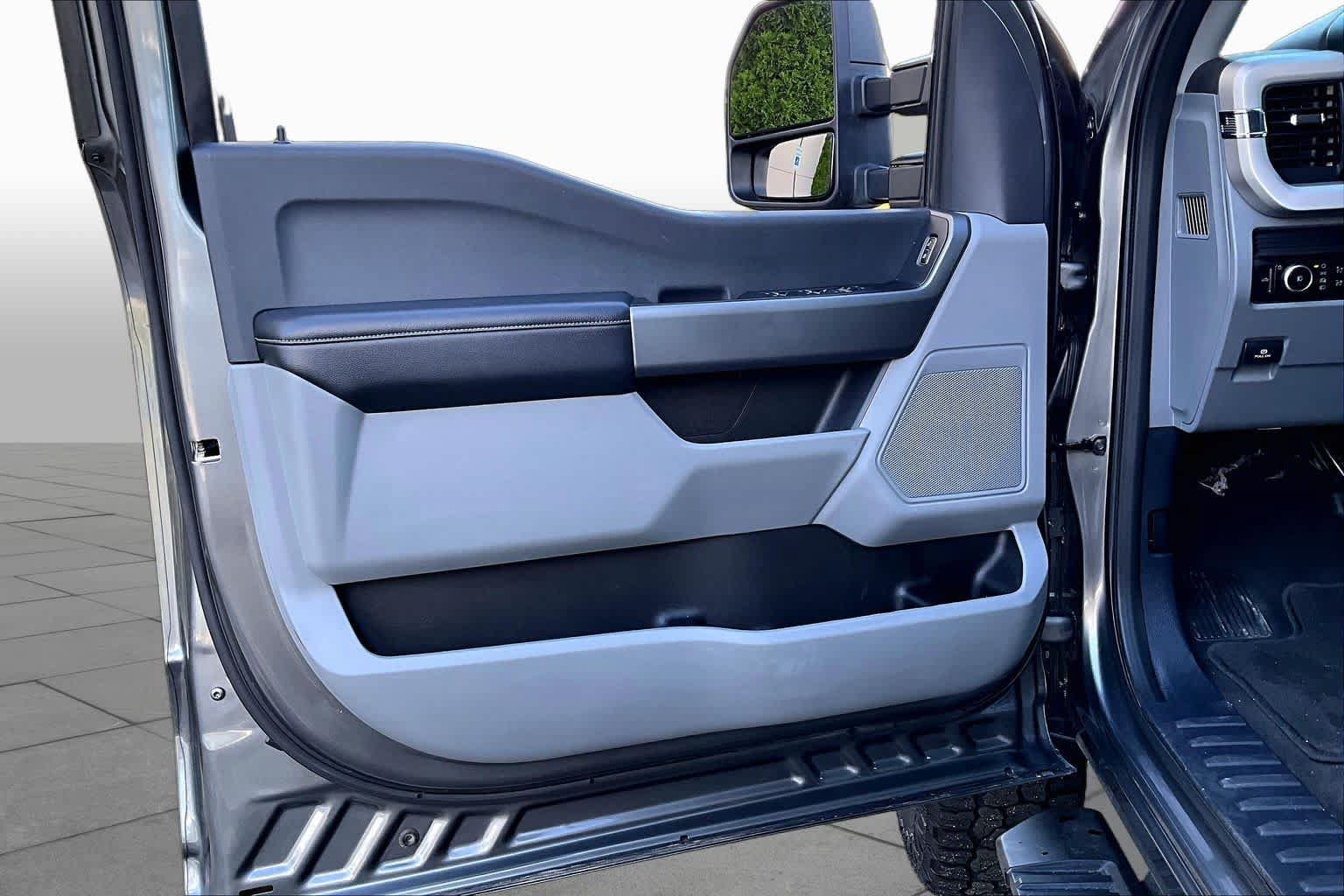 Used 2025 Ford F350 XL w/ STX Appearance Package AWD/4WD image 21