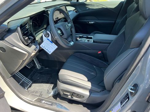 New 2026 Lexus RX 500h F Sport AWD/4WD image 10