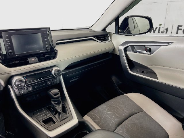 Used 2021 Toyota RAV4 XLE w/ Convenience Package AWD/4WD image 30