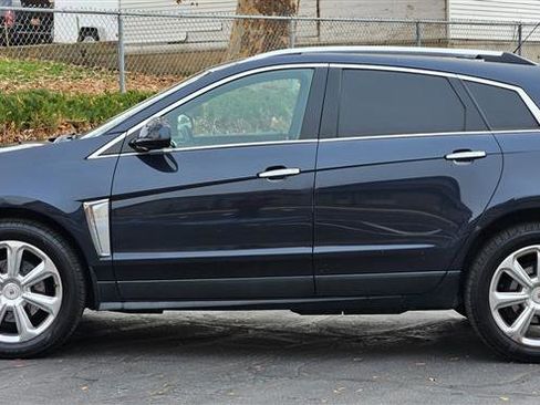 Used 2015 Cadillac SRX Performance w/ Driver Awareness Package image 2