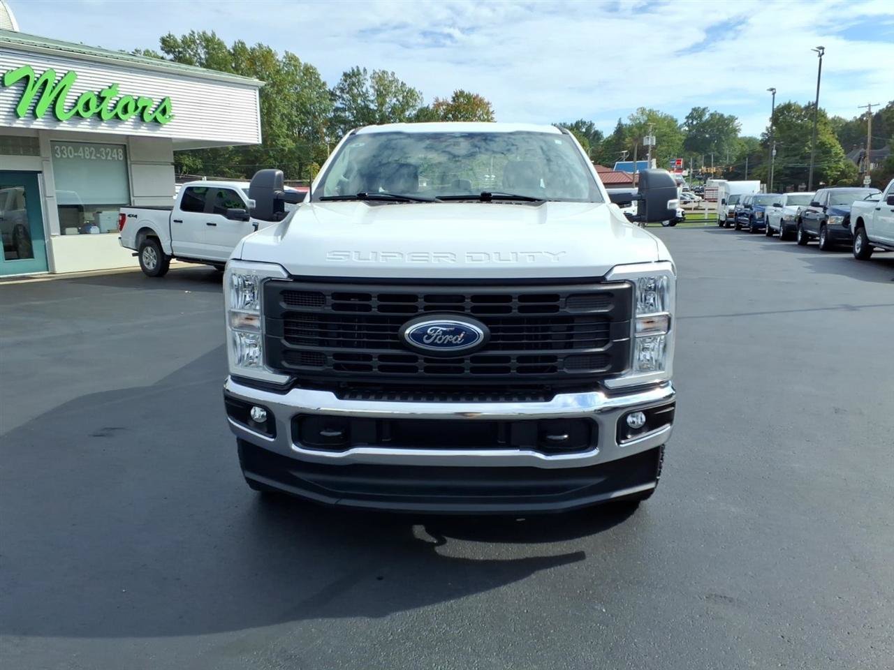 Used 2023 Ford F250 XL w/ XL Chrome Package AWD/4WD image 2