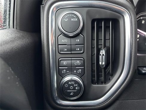 Used 2021 GMC Sierra 1500 AT4 image 19