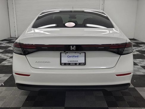 Used 2025 Honda Accord LX image 5