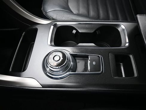 Used 2017 Ford Fusion SE image 21