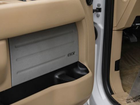 Used 2014 Ford F150 King Ranch w/ King Ranch Luxury Package RWD image 44