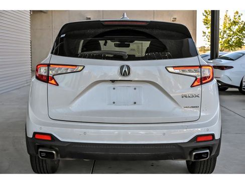 Used 2023 Acura RDX AWD w/ Advance Package image 7