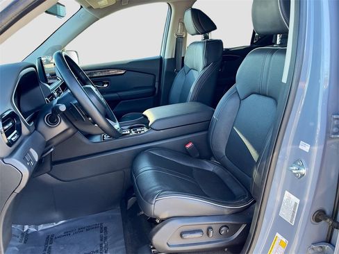 Used 2023 Honda Pilot Elite image 22