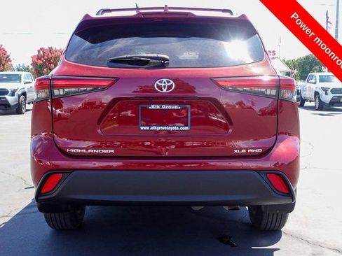 Certified 2023 Toyota Highlander XLE image 11
