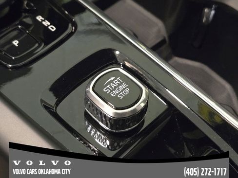 Certified 2026 Volvo XC60 B5 Plus w/ Protection Package Premier AWD/4WD image 20