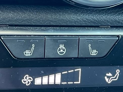 Used 2024 Nissan Sentra SV w/ All-Weather Package FWD image 24