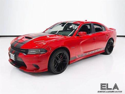 Used 2020 Dodge Charger R/T RWD image 4