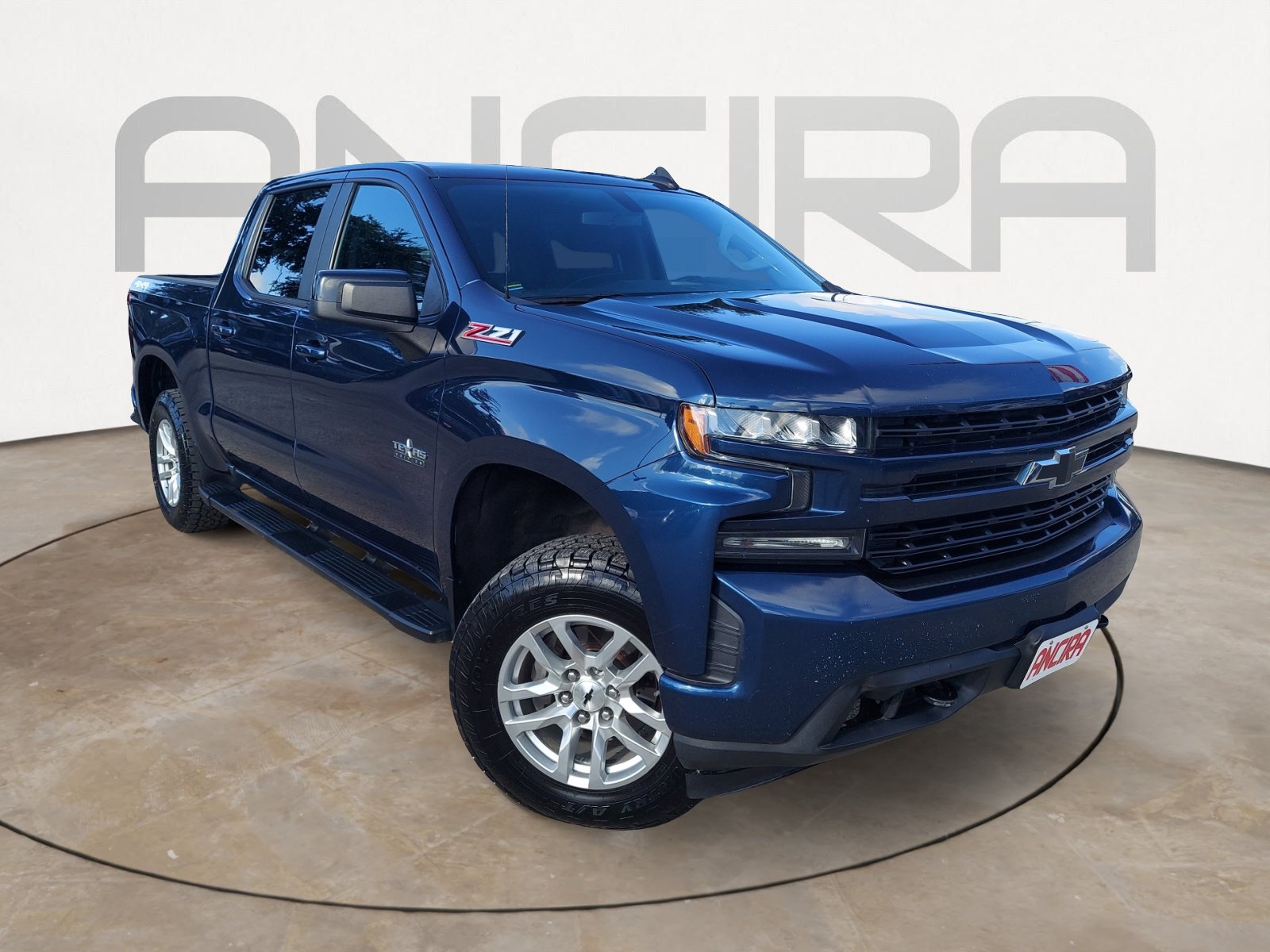Used 2020 Chevrolet Silverado 1500 RST w/ Texas Edition AWD/4WD image 4