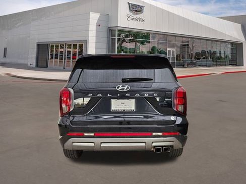 Used 2023 Hyundai Palisade Limited w/ Cargo Package image 5