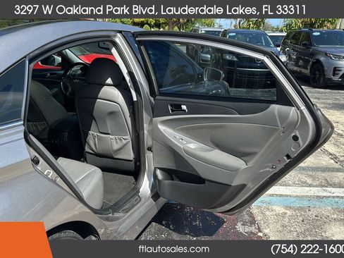 Used 2013 Hyundai Sonata Limited image 34