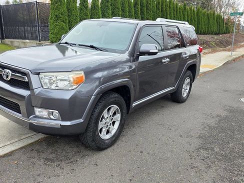 Used 2011 Toyota 4Runner SR5 image 1