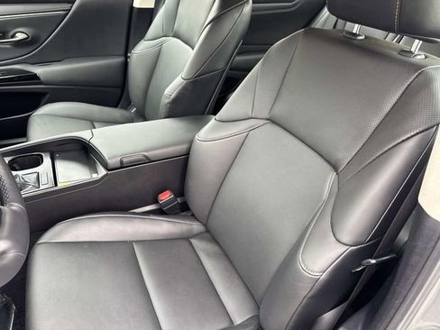 Certified 2025 Lexus ES 350 w/ Premium Package image 20
