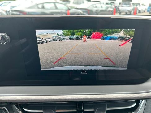 Used 2025 Buick Envista Avenir image 21