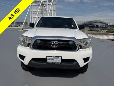 Used 2014 Toyota Tacoma PreRunner w/ SR5 Package RWD image 8