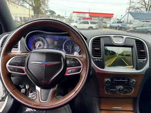 Used 2018 Chrysler 300 C w/ Sun, Sound & Nav Package image 22