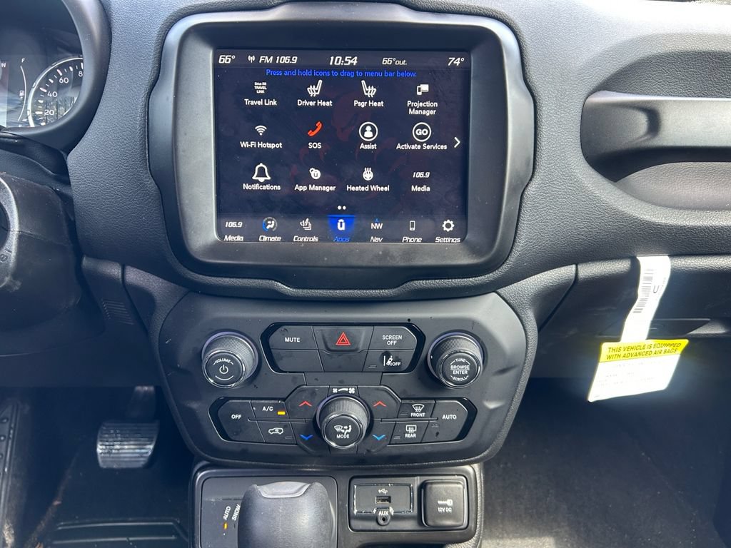 Used 2023 Jeep Renegade Latitude w/ Premium Group AWD/4WD image 11