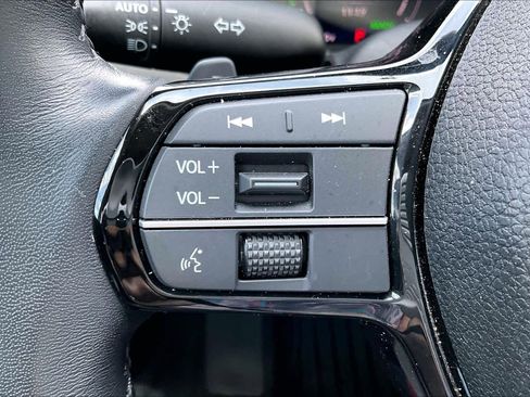 Used 2023 Honda Accord Touring image 21
