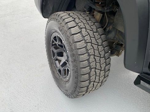 Used 2019 Toyota Tacoma TRD Off-Road AWD/4WD image 21
