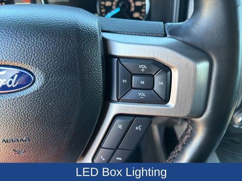 Used 2018 Ford F150 Platinum w/ Equipment Group 701A Luxury image 19