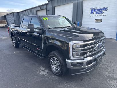 Used 2024 Ford F350 Lariat w/ Camper Package