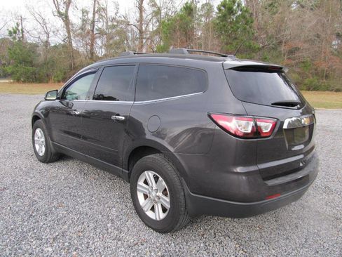 Used 2013 Chevrolet Traverse LT image 4