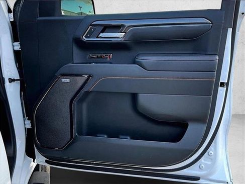 Certified 2025 GMC Sierra 1500 AT4 w/ AT4 Premium Package image 19