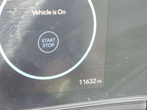 Used 2025 Hyundai Kona Limited image 14