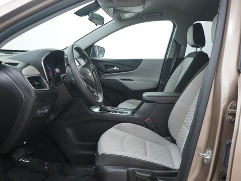 Used 2018 Chevrolet Equinox LS FWD image 21